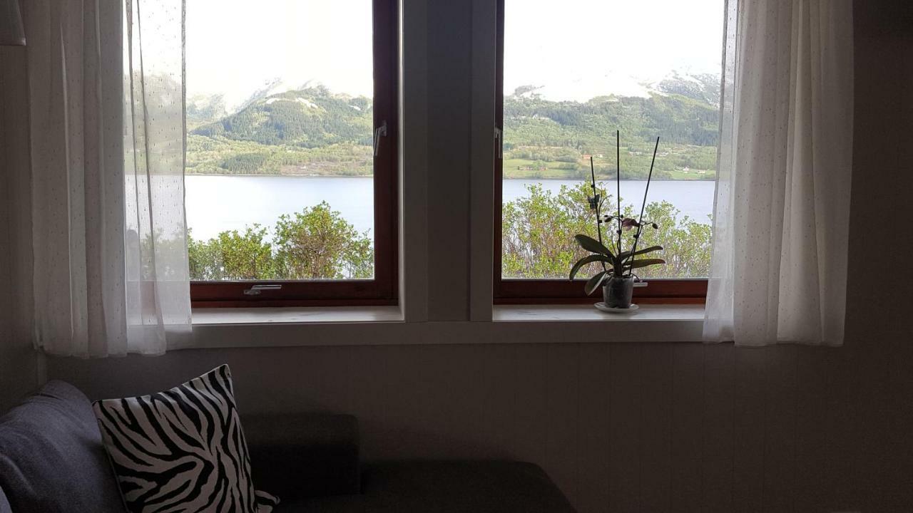 Kvernesfjorden Apartments Steinsgrenda Exteriör bild