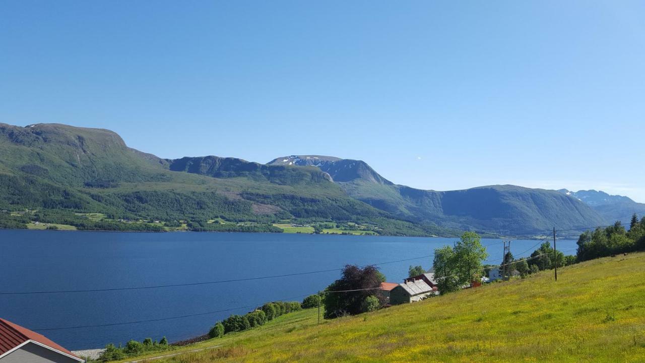 Kvernesfjorden Apartments Steinsgrenda Exteriör bild