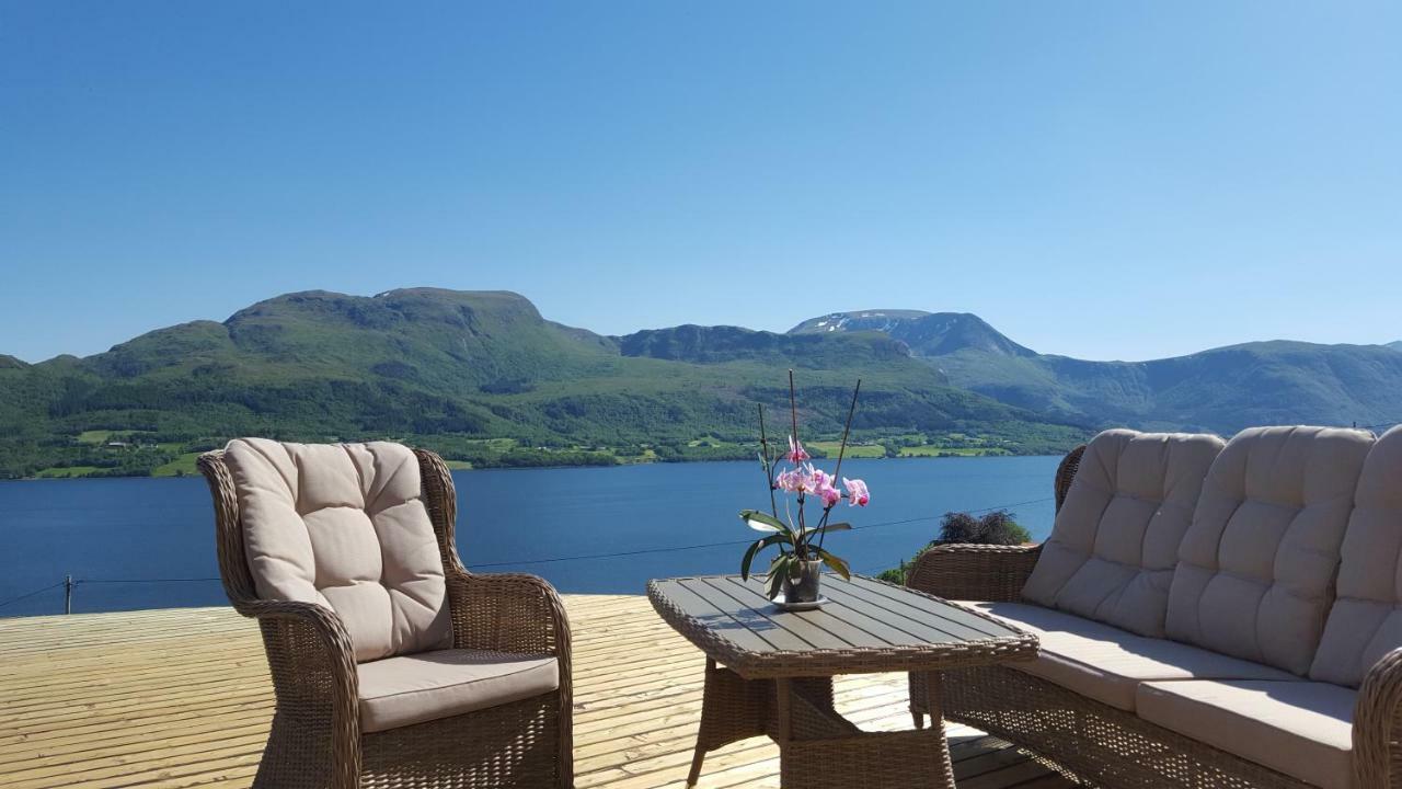 Kvernesfjorden Apartments Steinsgrenda Exteriör bild
